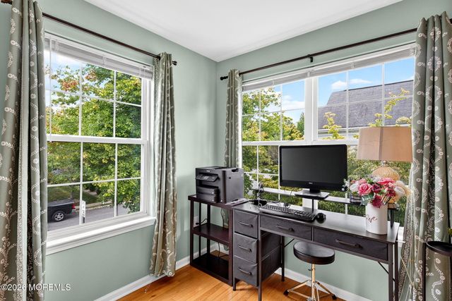 422 Aynsley Court, Morganville, NJ 07751