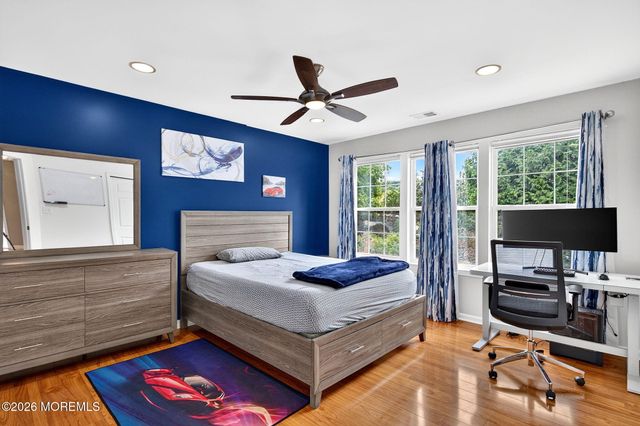 422 Aynsley Court, Morganville, NJ 07751