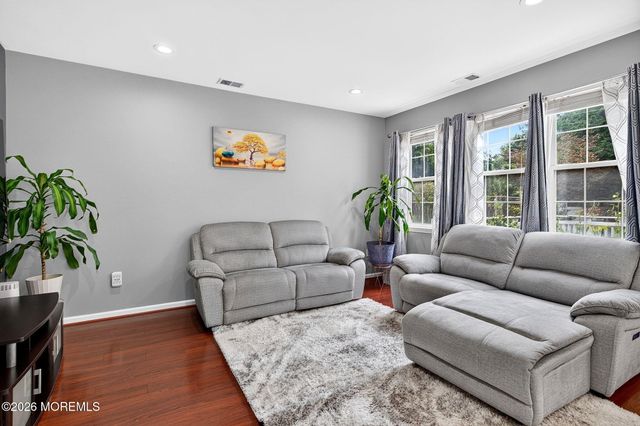 422 Aynsley Court, Morganville, NJ 07751