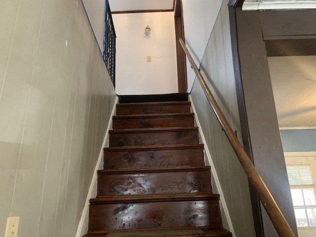 45-47 Middlefield Rd, Chester, MA 01011