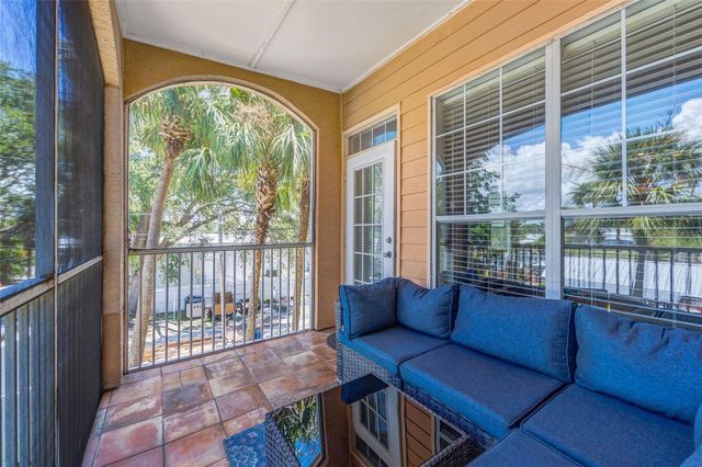 5000 CULBREATH KEY WAY 1-204, Tampa, FL 33611