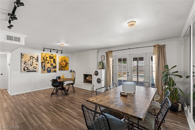 7208 Eve Court, Las Vegas, NV 89145