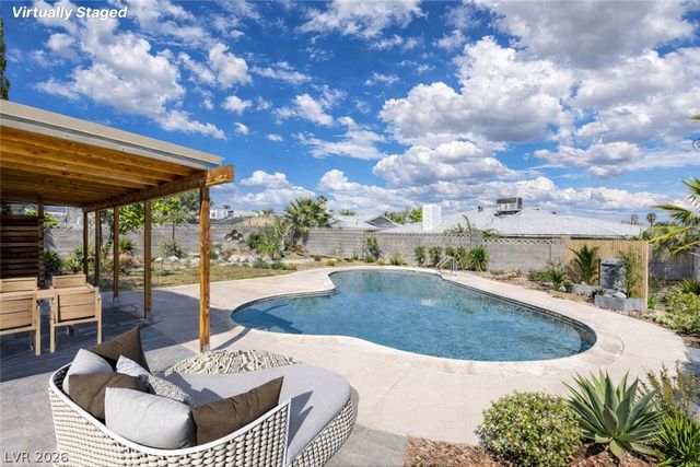 7208 Eve Court, Las Vegas, NV 89145