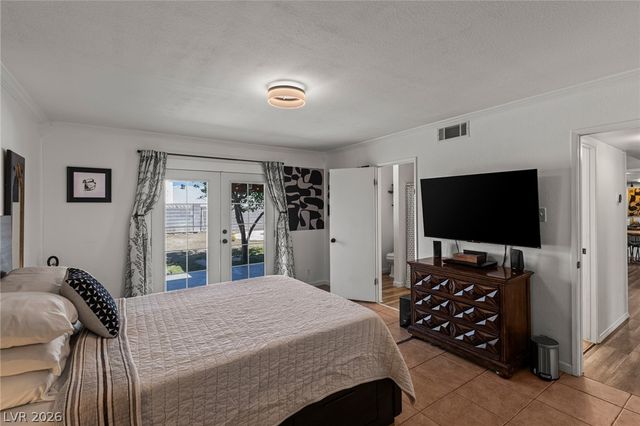 7208 Eve Court, Las Vegas, NV 89145