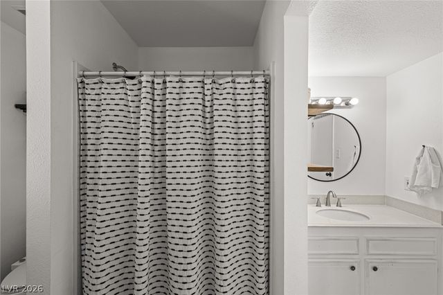 7208 Eve Court, Las Vegas, NV 89145