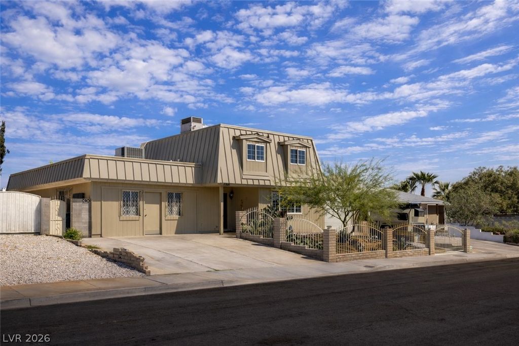 7208 Eve Court, Las Vegas, NV 89145