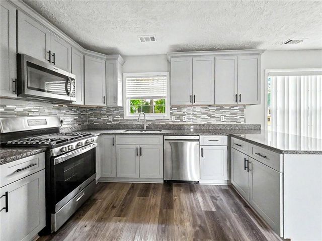 48 Savanna Court, Powder Springs, GA 30127