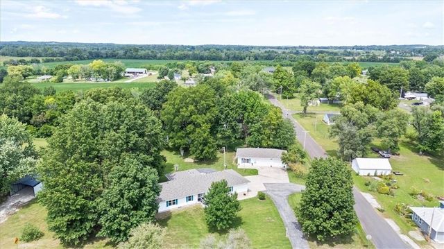 609 Main Street, East Lynne, MO 64743