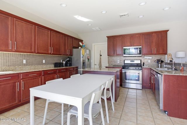 12963 Westminster Drive, Oro Valley, AZ 85755