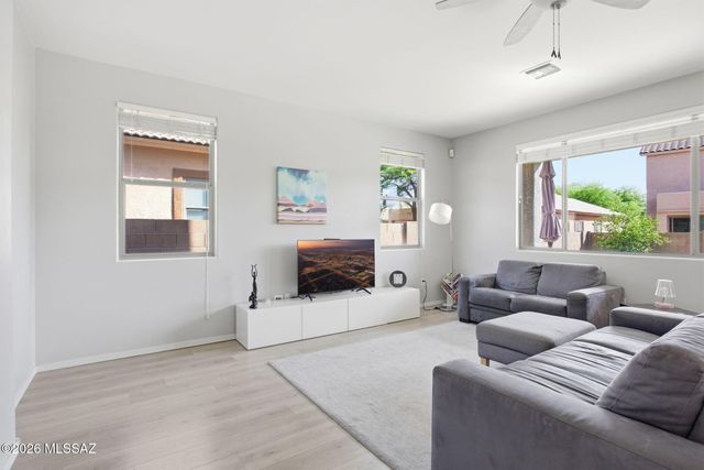 12963 Westminster Drive, Oro Valley, AZ 85755