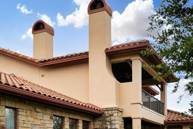 308 Golden Bear DR, Austin, TX 78738