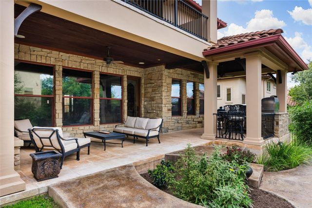 308 Golden Bear DR, Austin, TX 78738