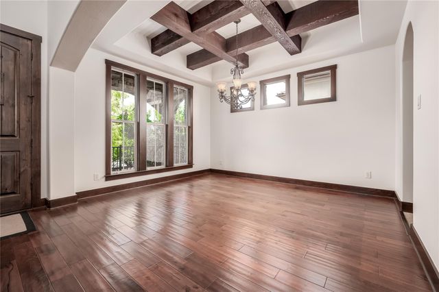 308 Golden Bear DR, Austin, TX 78738