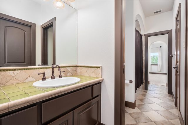 308 Golden Bear DR, Austin, TX 78738