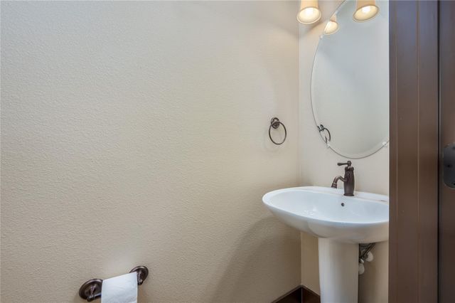 308 Golden Bear DR, Austin, TX 78738