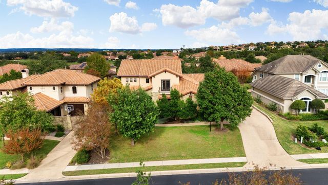 308 Golden Bear DR, Austin, TX 78738