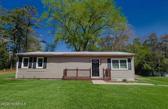 837 Forest Avenue, Browns Mills, NJ 08015