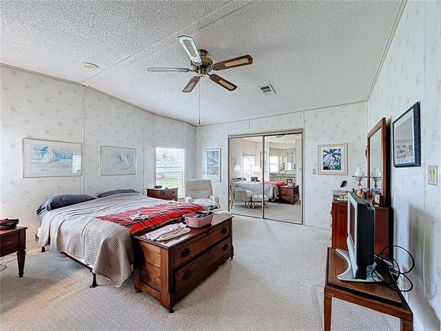 2913 MANATEE ROAD, Tavares, FL 32778