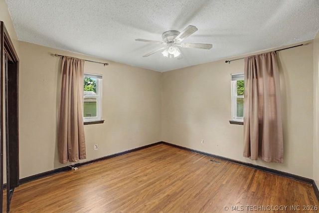 316 N CARLSBAD Street, Owasso, OK 74055