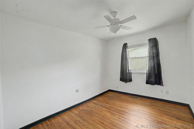 316 N CARLSBAD Street, Owasso, OK 74055