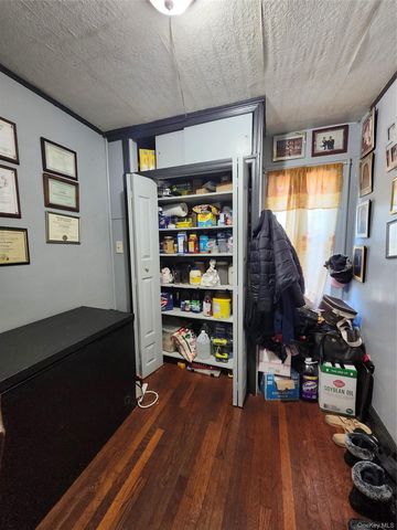 10429 214th Street, Queens Village, NY 11429