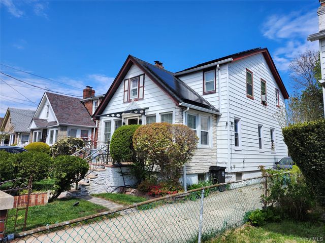10429 214th Street, Queens Village, NY 11429