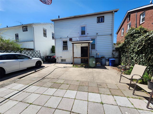 10429 214th Street, Queens Village, NY 11429