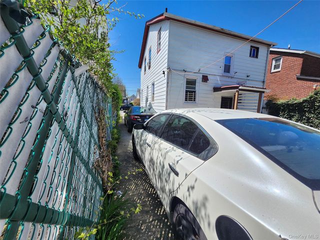 10429 214th Street, Queens Village, NY 11429