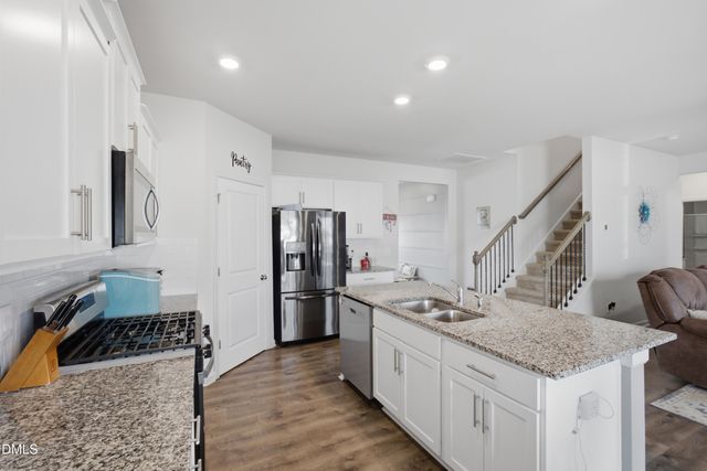 1197 Green Vista Way, Graham, NC 27253