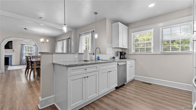 1 Forest, Tuscaloosa, AL 35404