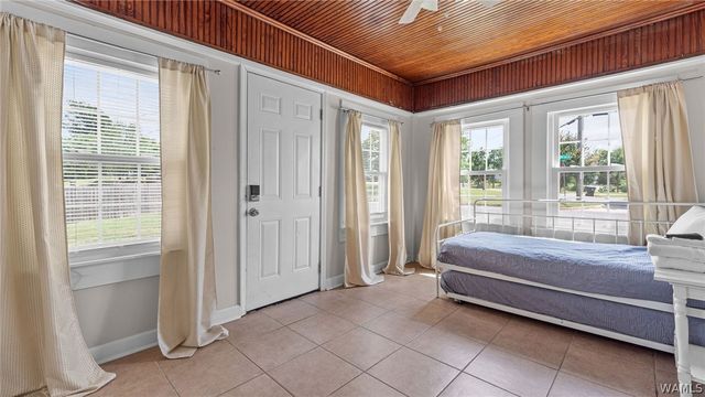 1 Forest, Tuscaloosa, AL 35404