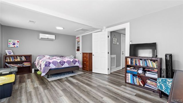 1 Forest, Tuscaloosa, AL 35404