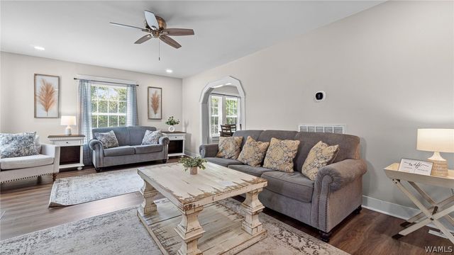 1 Forest, Tuscaloosa, AL 35404