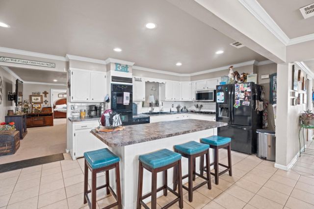 3575 Mallard Road, Ropesville, TX 79358