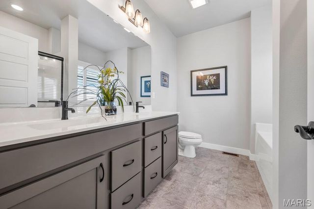 2609 Windsor Crest Court, Belleville, IL 62221