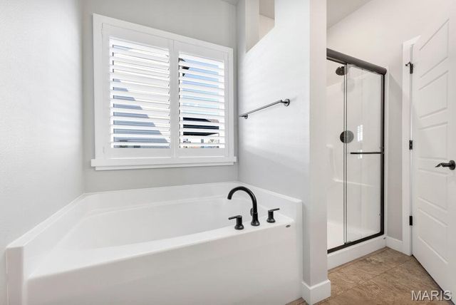 2609 Windsor Crest Court, Belleville, IL 62221