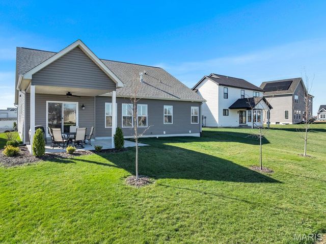 2609 Windsor Crest Court, Belleville, IL 62221