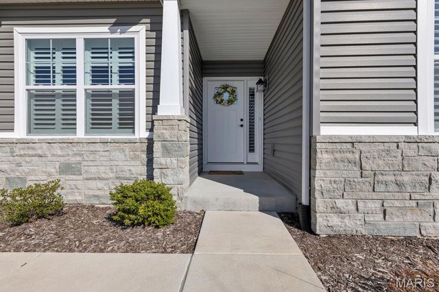 2609 Windsor Crest Court, Belleville, IL 62221