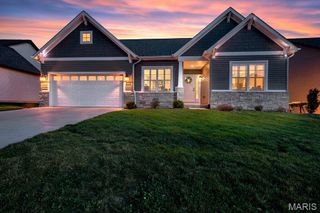 2609 Windsor Crest Court, Belleville, IL 62221