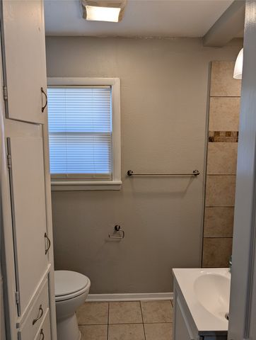3745 Willomet Avenue, Fort Worth, TX 76133