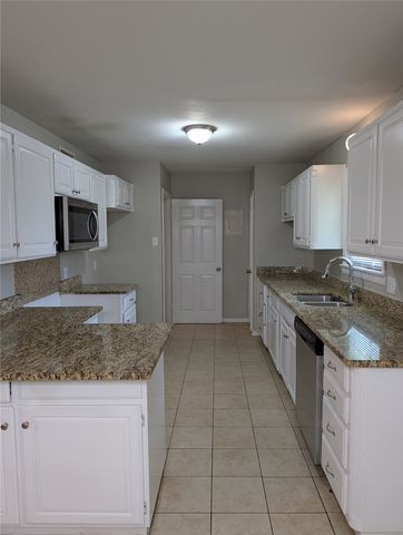 3745 Willomet Avenue, Fort Worth, TX 76133