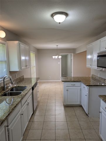 3745 Willomet Avenue, Fort Worth, TX 76133