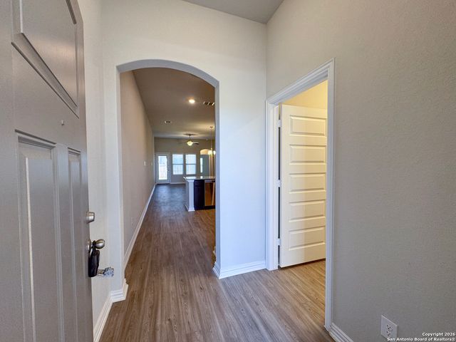 9306 Frio Lndg Unit 1, Converse, TX 78109