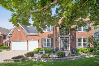 2442 Bird Lane, Batavia, IL 60510