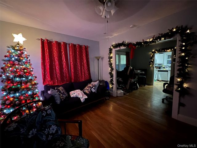 4425 Edson Avenue, Bronx, NY 10466