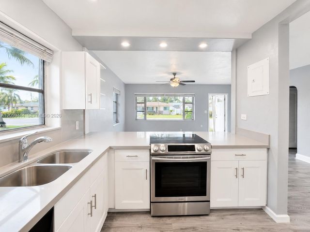 529 NW 8th Street, Dania Beach, FL 33004