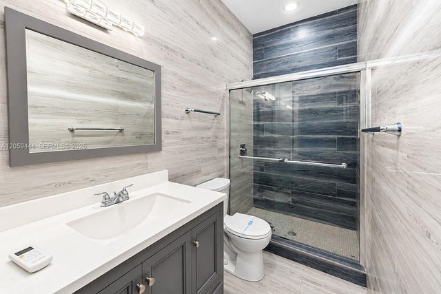 529 NW 8th Street, Dania Beach, FL 33004