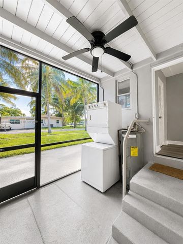 529 NW 8th Street, Dania Beach, FL 33004