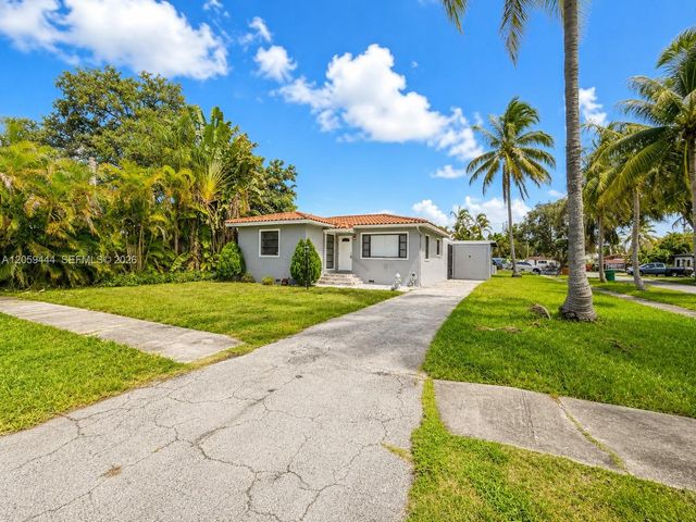 529 NW 8th Street, Dania Beach, FL 33004