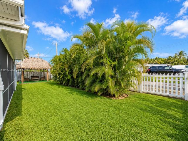 529 NW 8th Street, Dania Beach, FL 33004